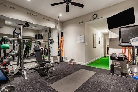 2437 Londonberry Boulevard Carmel IN 46032