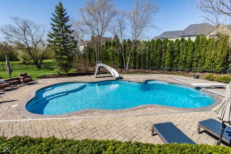 2437 Londonberry Boulevard Carmel IN 46032