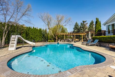 2437 Londonberry Boulevard Carmel IN 46032