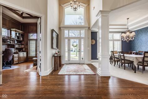 2437 Londonberry Boulevard Carmel IN 46032