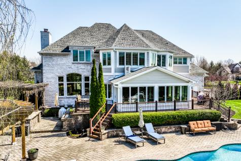 2437 Londonberry Boulevard Carmel IN 46032