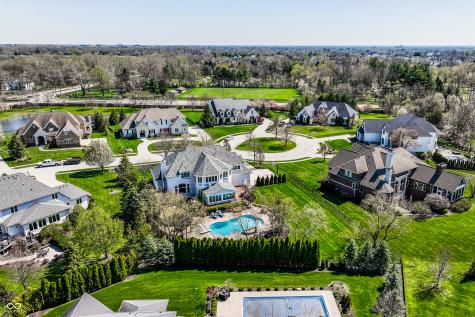 2437 Londonberry Boulevard Carmel IN 46032