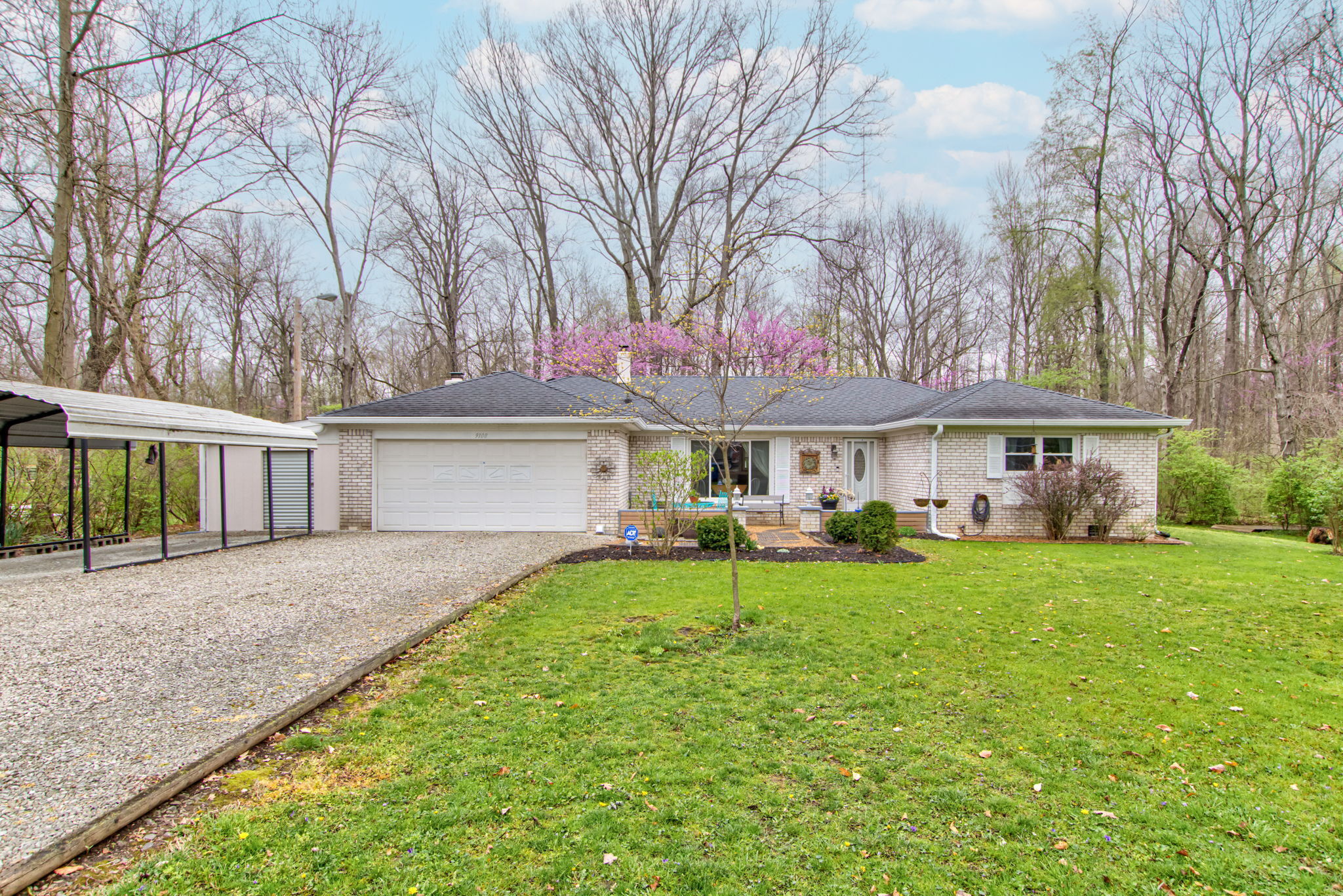 9108 Lexington Avenue Indianapolis IN 46239