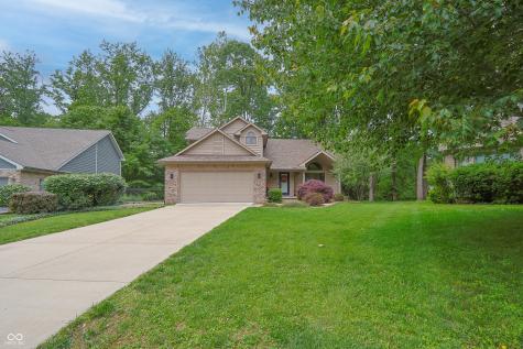 1122 Bitterwood Court Columbus IN 47201