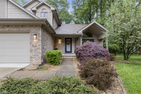 1122 Bitterwood Court Columbus IN 47201