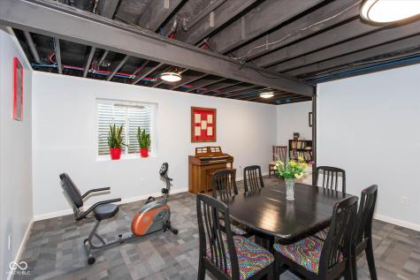 6618 Colville Place Indianapolis IN 46236