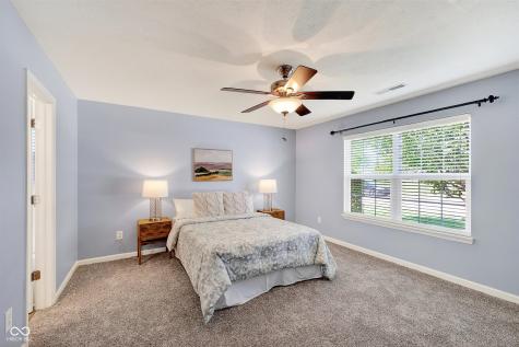8167 Dartmoth Lane Avon IN 46123