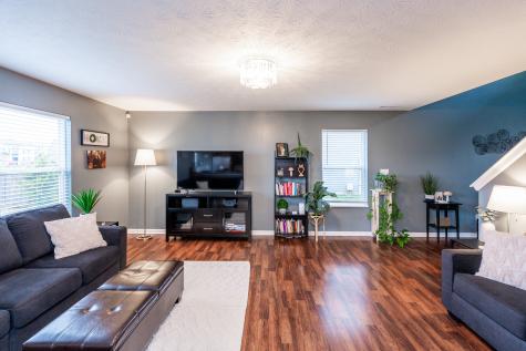 2494 Cabin Hill Road Indianapolis IN 46229