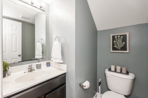 2494 Cabin Hill Road Indianapolis IN 46229
