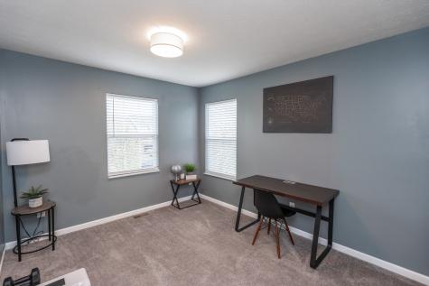 2494 Cabin Hill Road Indianapolis IN 46229
