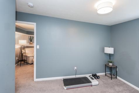 2494 Cabin Hill Road Indianapolis IN 46229