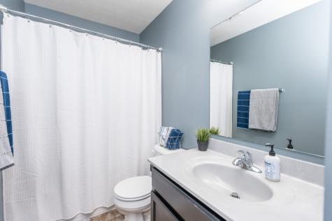 2494 Cabin Hill Road Indianapolis IN 46229