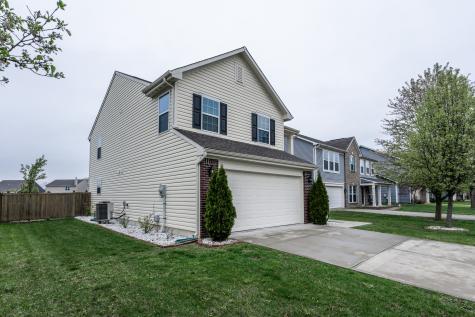 2494 Cabin Hill Road Indianapolis IN 46229