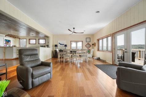 9235 N Gray Avenue Unionville IN 47468