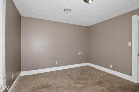 1909 S J Street Elwood IN 46036