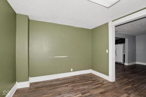 1909 S J Street Elwood IN 46036