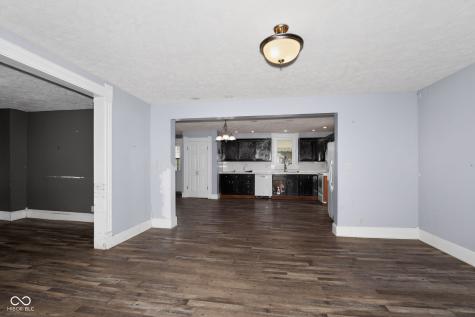 1909 S J Street Elwood IN 46036
