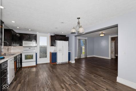 1909 S J Street Elwood IN 46036