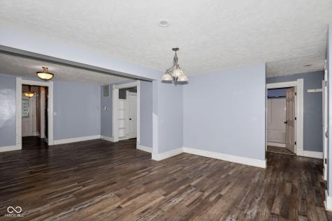 1909 S J Street Elwood IN 46036