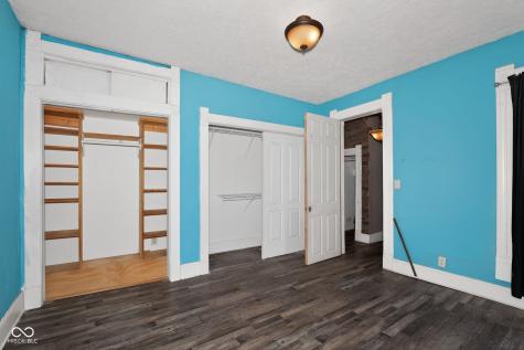 1909 S J Street Elwood IN 46036