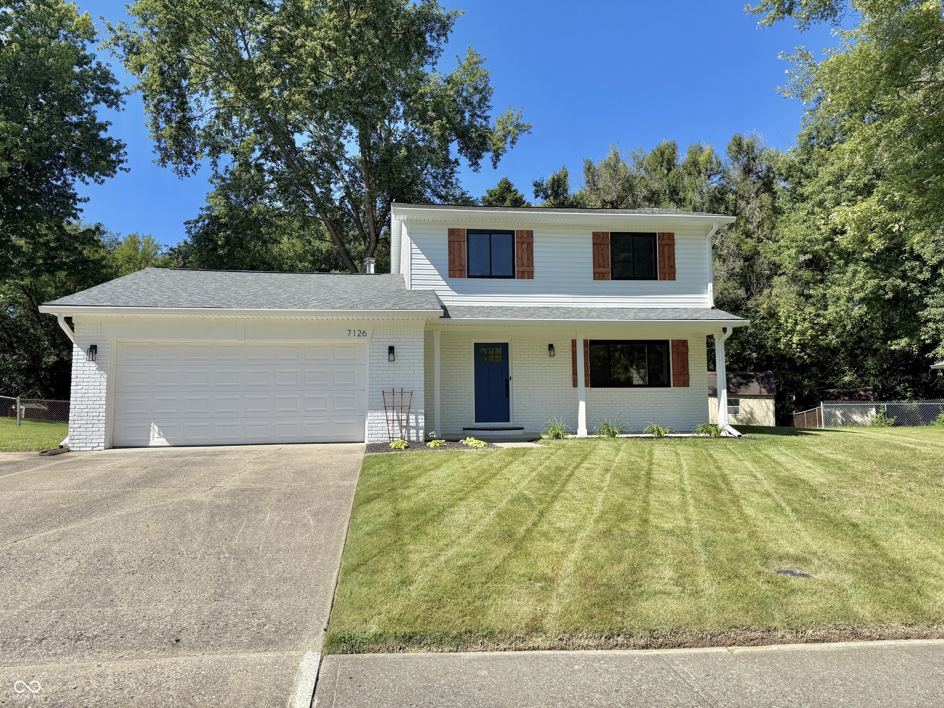 7126 Hearthstone Way Indianapolis IN 46227