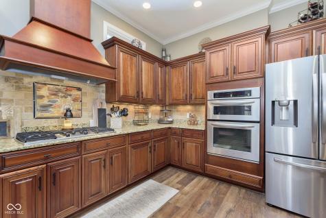 15254 Kampen Circle Carmel IN 46033