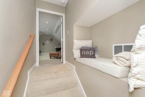 15254 Kampen Circle Carmel IN 46033