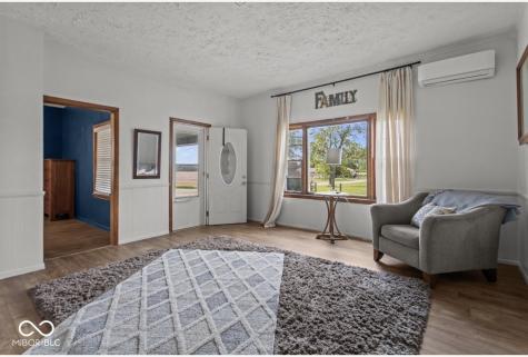 10460 S 400 E Markleville IN 46056