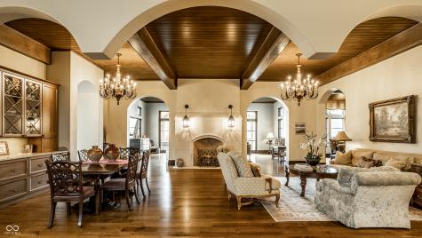 2075 S 950 E Zionsville IN 46077