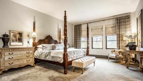 2075 S 950 E Zionsville IN 46077