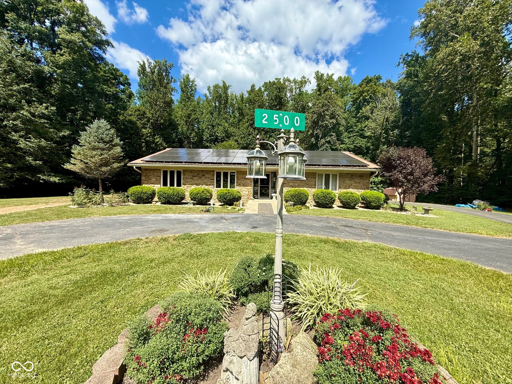 2500 S Edgewood Cove Martinsville IN 46151
