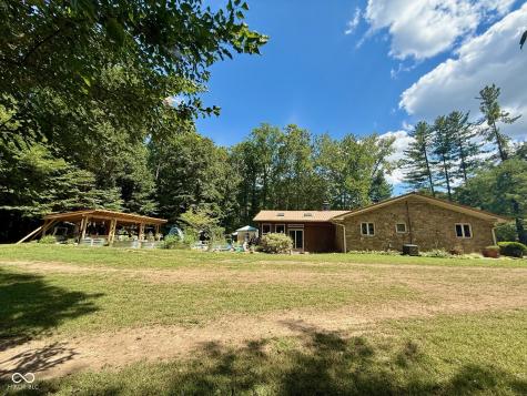 2500 S Edgewood Cove Martinsville IN 46151