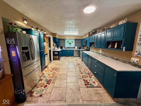 2500 S Edgewood Cove Martinsville IN 46151