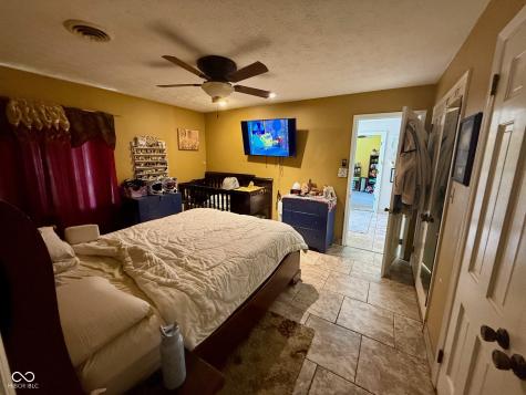 2500 S Edgewood Cove Martinsville IN 46151
