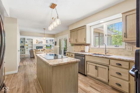 8342 Catamaran Drive Indianapolis IN 46236