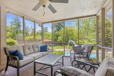 8342 Catamaran Drive Indianapolis IN 46236