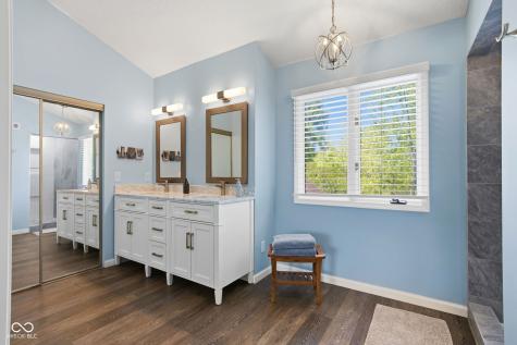 8342 Catamaran Drive Indianapolis IN 46236