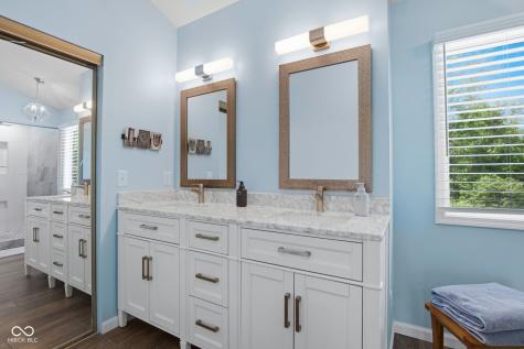 8342 Catamaran Drive Indianapolis IN 46236