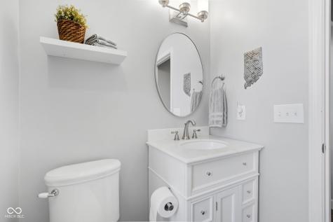 8342 Catamaran Drive Indianapolis IN 46236