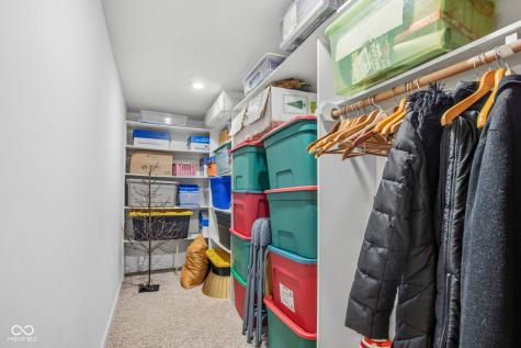 8342 Catamaran Drive Indianapolis IN 46236