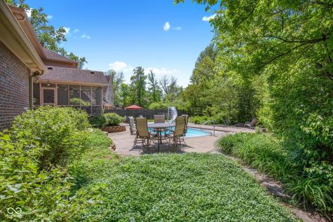 8342 Catamaran Drive Indianapolis IN 46236