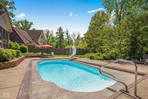 8342 Catamaran Drive Indianapolis IN 46236