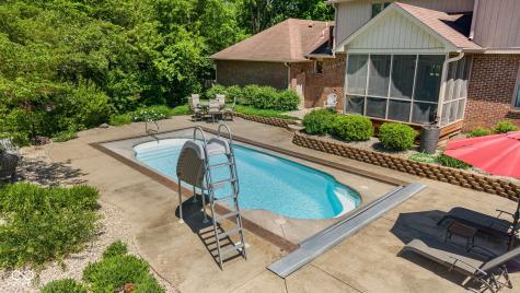 8342 Catamaran Drive Indianapolis IN 46236