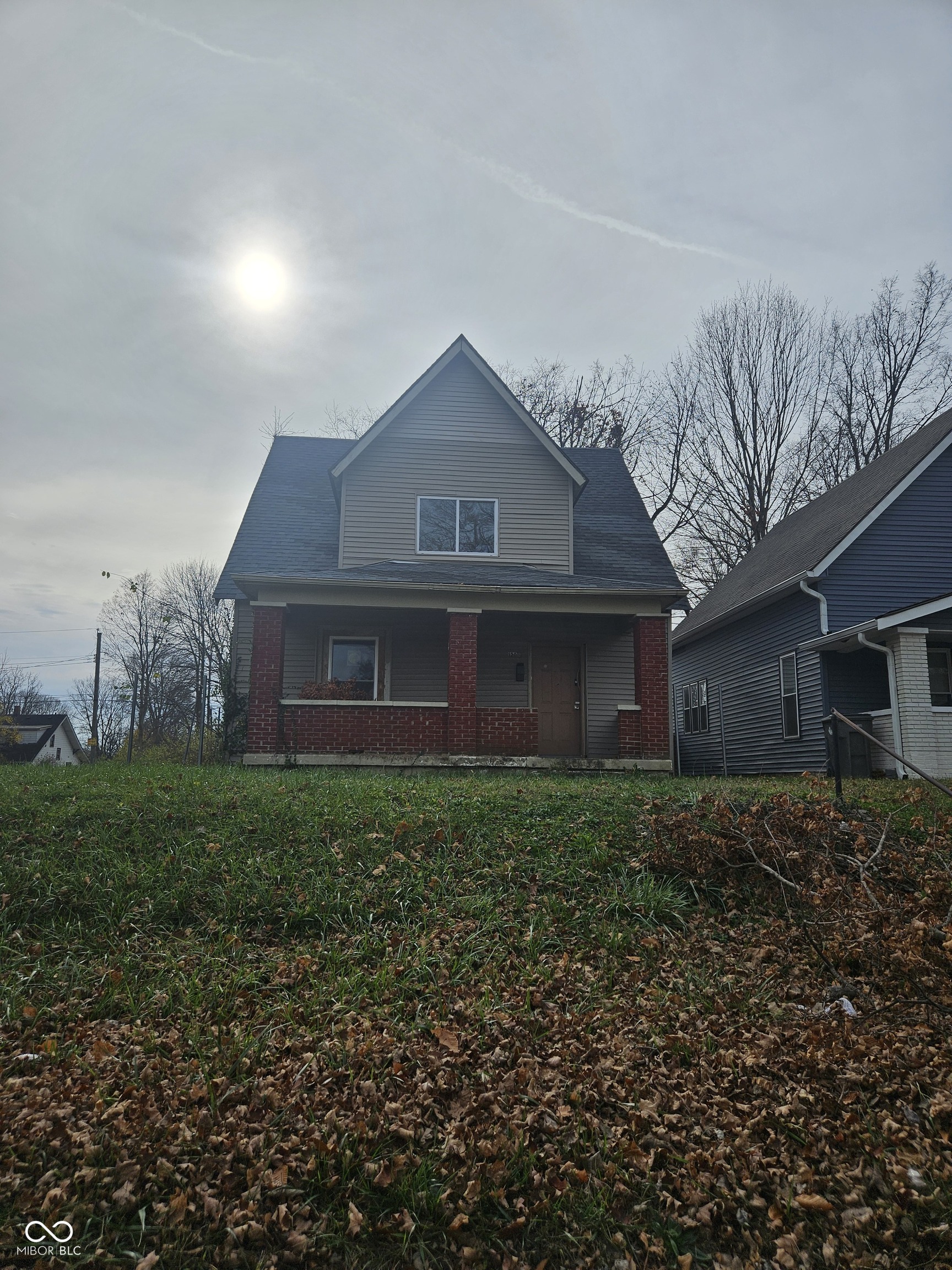 1207 W 35th Street Indianapolis IN 46208