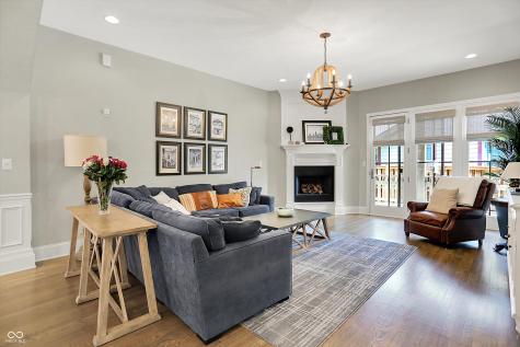 7634 The Commons Zionsville IN 46077