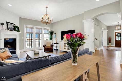 7634 The Commons Zionsville IN 46077