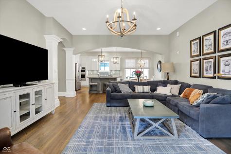 7634 The Commons Zionsville IN 46077