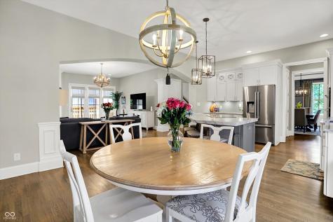 7634 The Commons Zionsville IN 46077