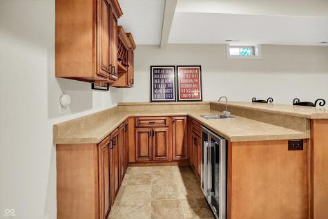 7634 The Commons Zionsville IN 46077