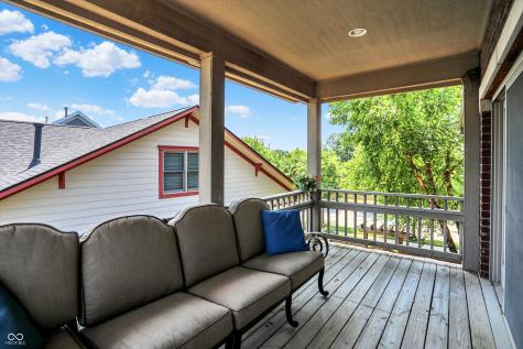 7634 The Commons Zionsville IN 46077